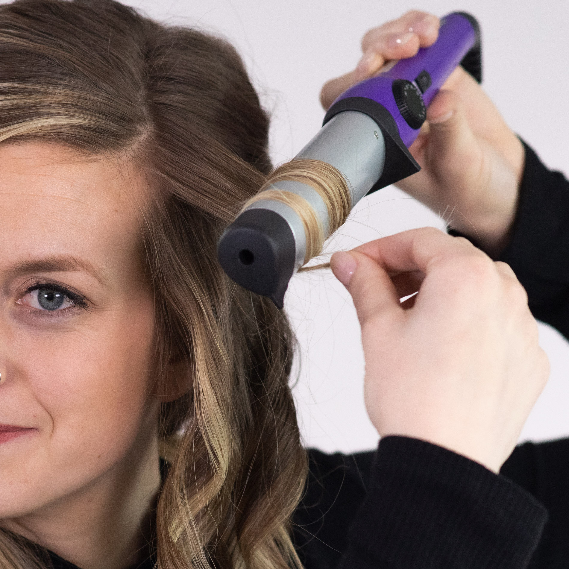 Teardrop Barrel Curling Wand For Textured Waves Remington